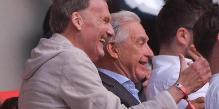 Machtkampf bei Borussia Dortmund: Fanbewegung stellt sich gegen Watzke-Lager